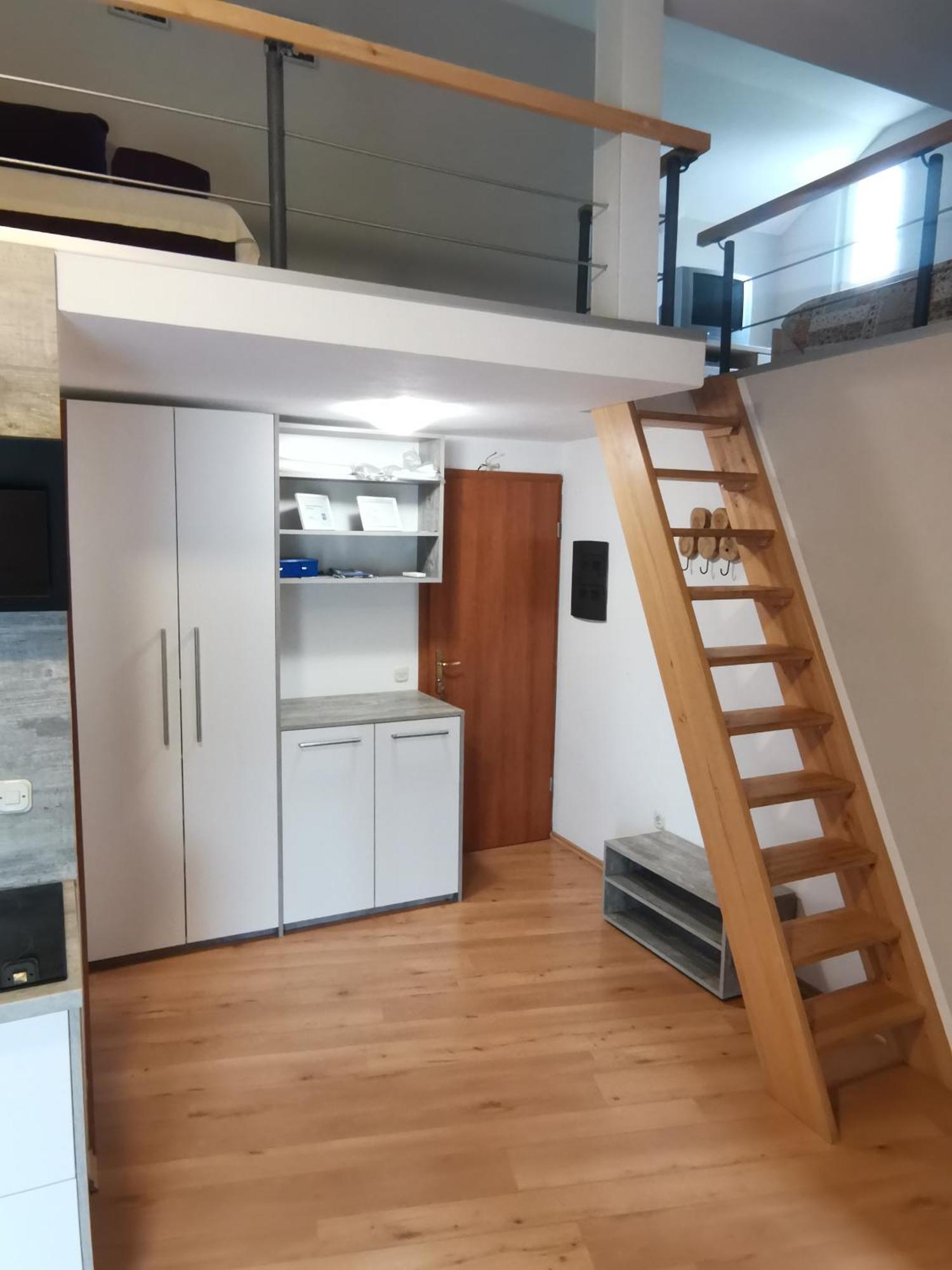 Apartment N&M オミサリ エクステリア 写真
